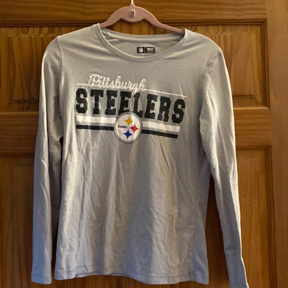 Steelers pj top size medium long sleeved